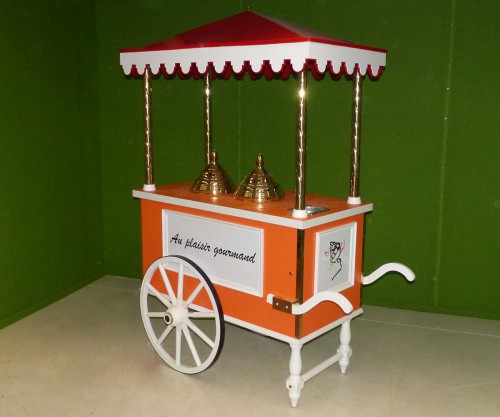 chariot-glaces-gaufres-ehpad-strasbourg (1).jpg