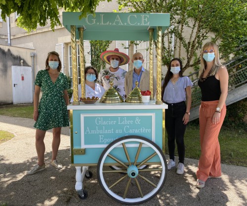 Ice cream cart - Fumel Hospital