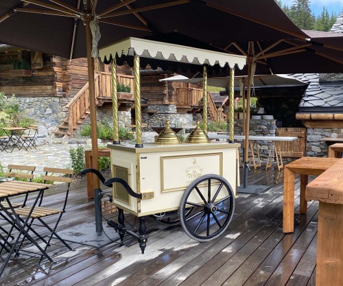 chariot-glaces-exterieur-restaurant-montagne-saisons (4).jpg